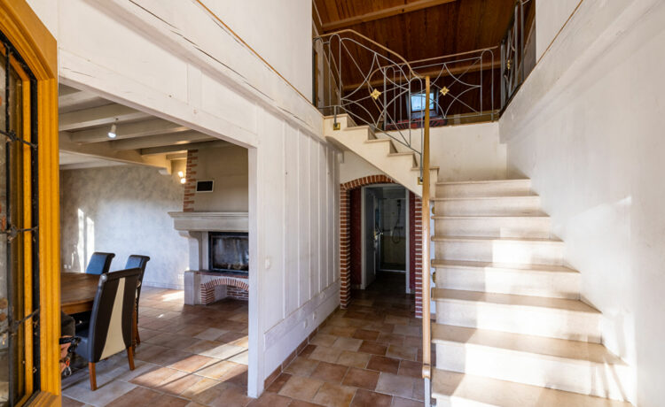 Maison familiale 7 pièces 200m2 4