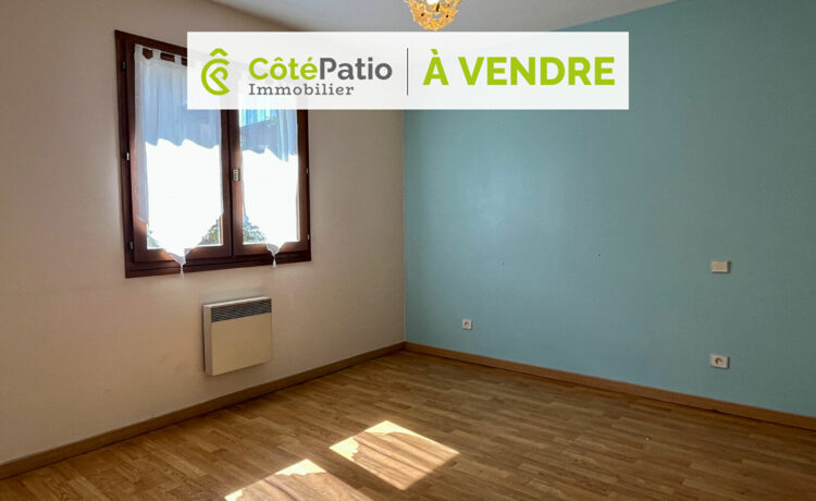 MAISON COMMERCES A PIED