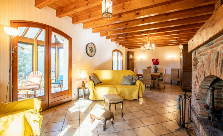 Maison familiale dans un écrin de verdure 3