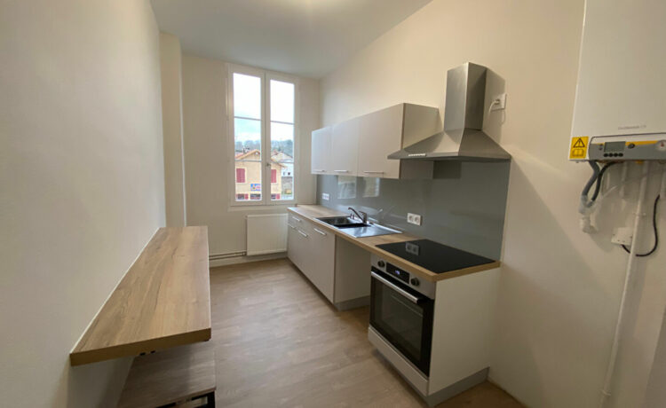 Appartement Aire Sur L Adour 4 pièce(s) 80 m2 3