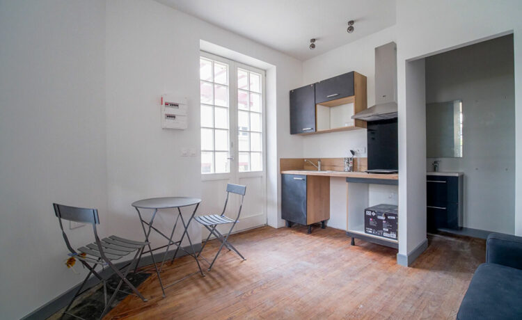 Appartement Aire Sur L Adour 1 pièce(s) 16 m2 3