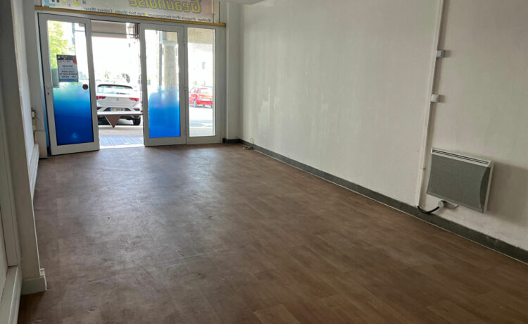 Local d'activité Geaune 1 pièce(s) 42 m2 4