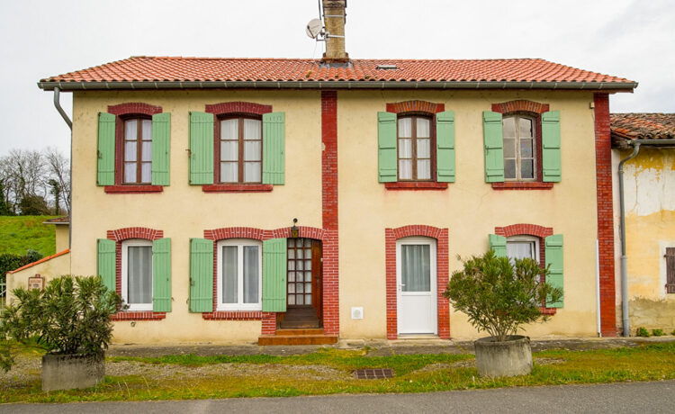 Maison 5 pièce(s) 143.76 m2 1