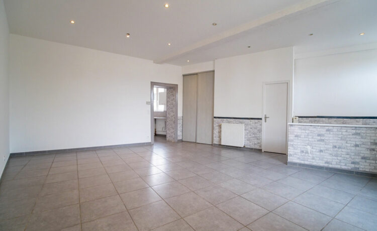 Appartement Grenade Sur L Adour 4 pièce(s) 108.53 m2 1