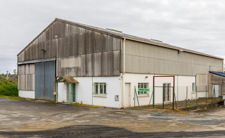 Local commercial + entrepôt 1