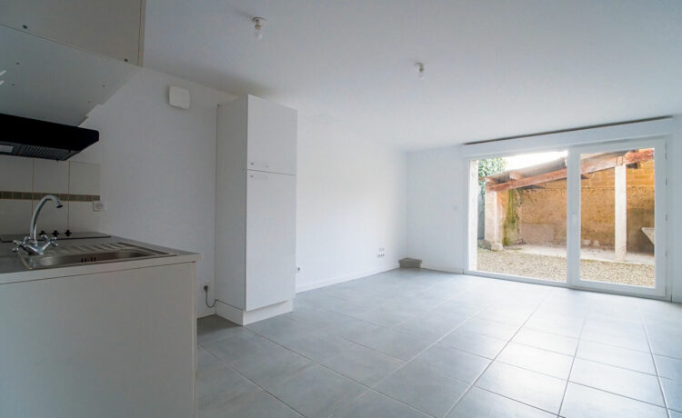 Appartement Aire Sur L Adour 3 pièce(s) 51.75 m2 2