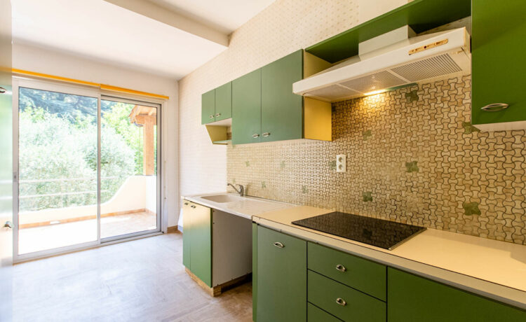 MAISON DE CHARME AVEC JARDIN ET GARAGE 4