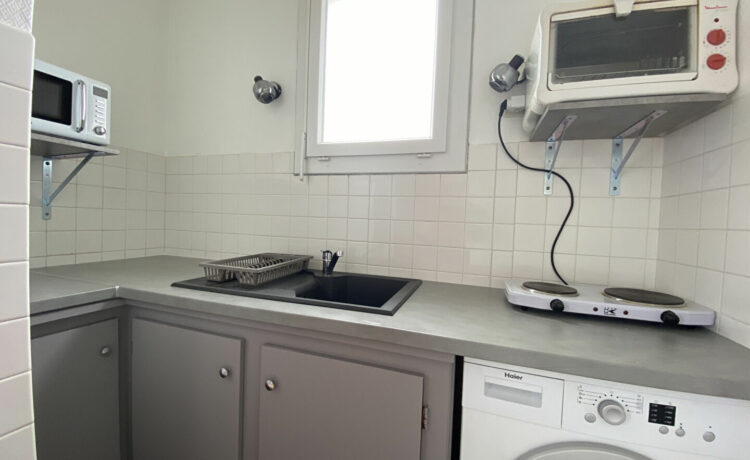 2 pièces 29.51 m² T1BIS MEUBLE
